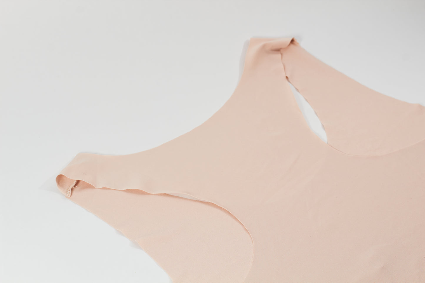 Top tipo Deportivo Invisible - Pack x3